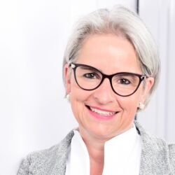 Dr. Sabine Lenschow